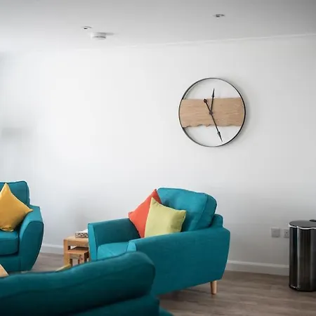 Modern Ground Floor Apartment In Tornagrain Inverness Exterior foto